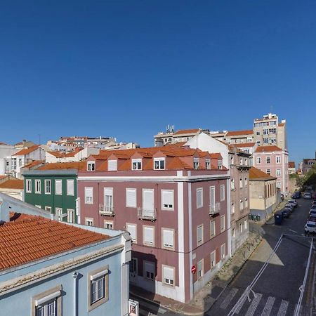 Classic Topfloor Apartment By Lovelystay Lisboa Exteriér fotografie