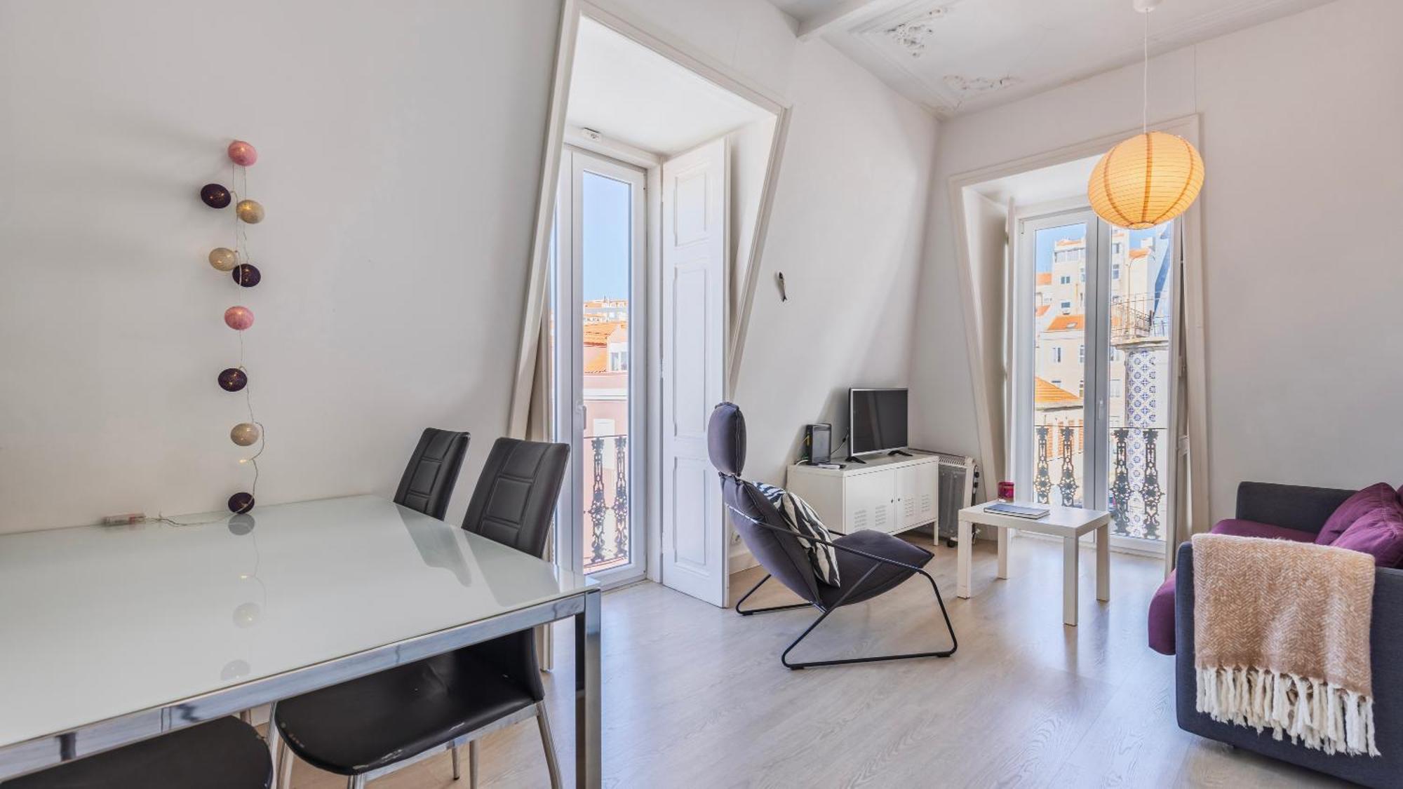 Classic Topfloor Apartment By Lovelystay Lisboa Exteriér fotografie