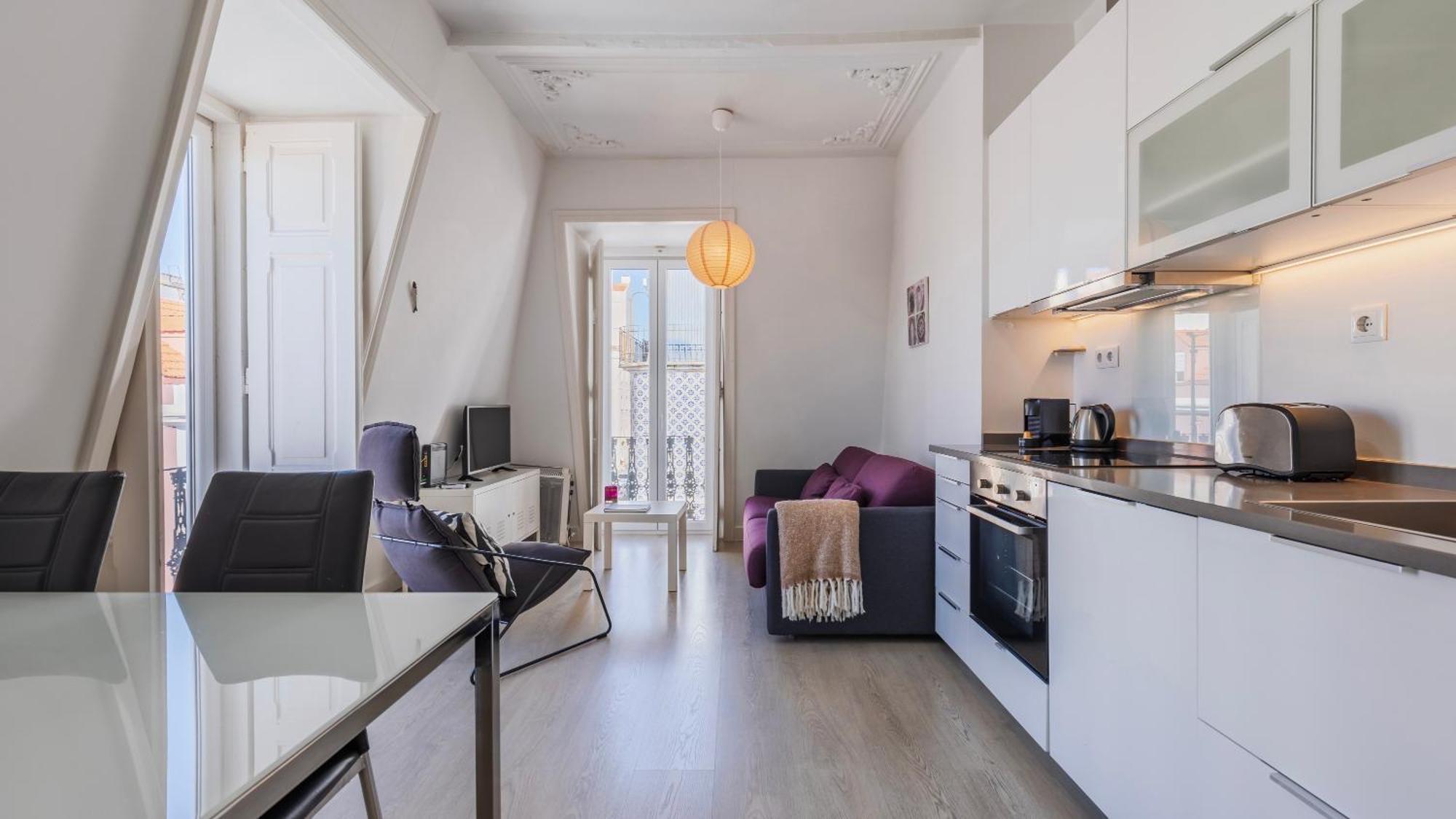 Classic Topfloor Apartment By Lovelystay Lisboa Exteriér fotografie