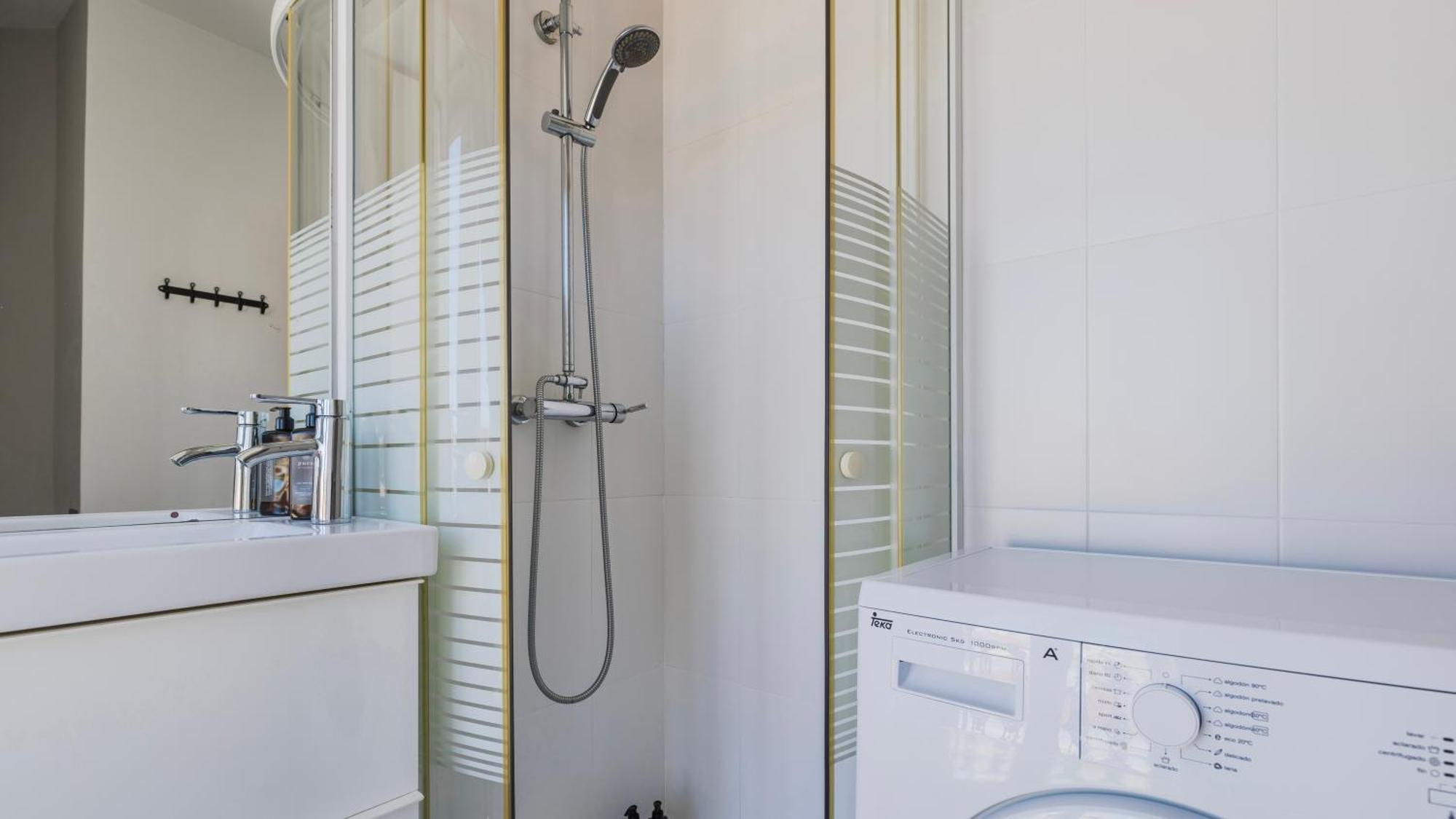 Classic Topfloor Apartment By Lovelystay Lisboa Exteriér fotografie